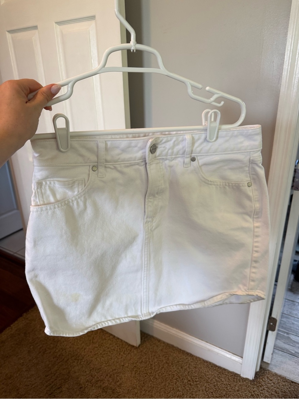 Express White Women's Denim Mini Skirt size 8